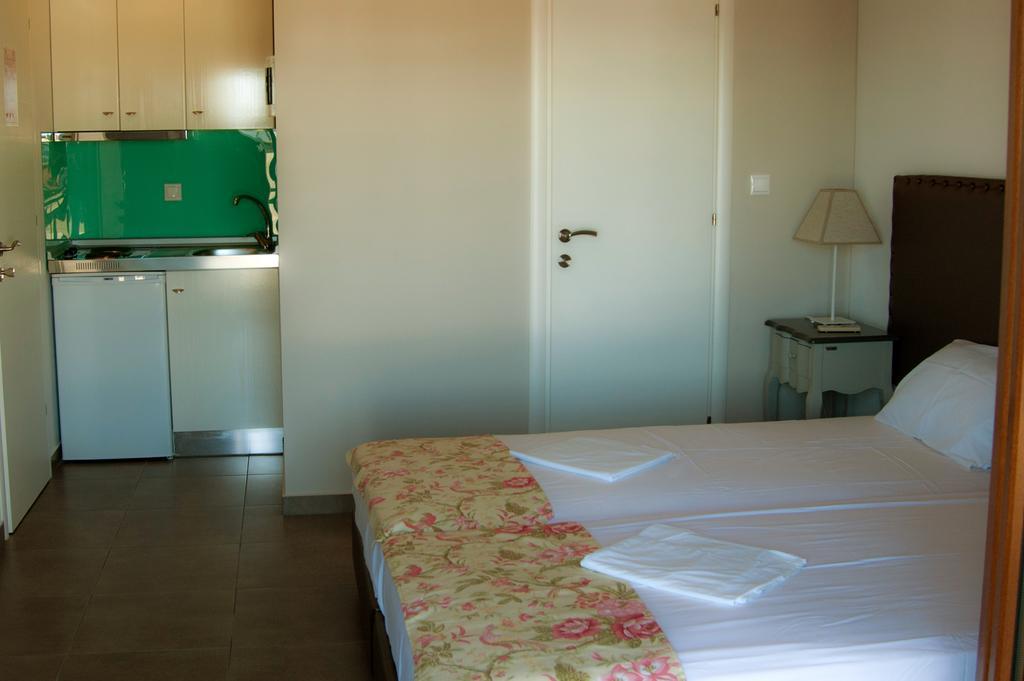Emmeleia Accommodation By Maria Riga Ouranoupoli Oda fotoğraf